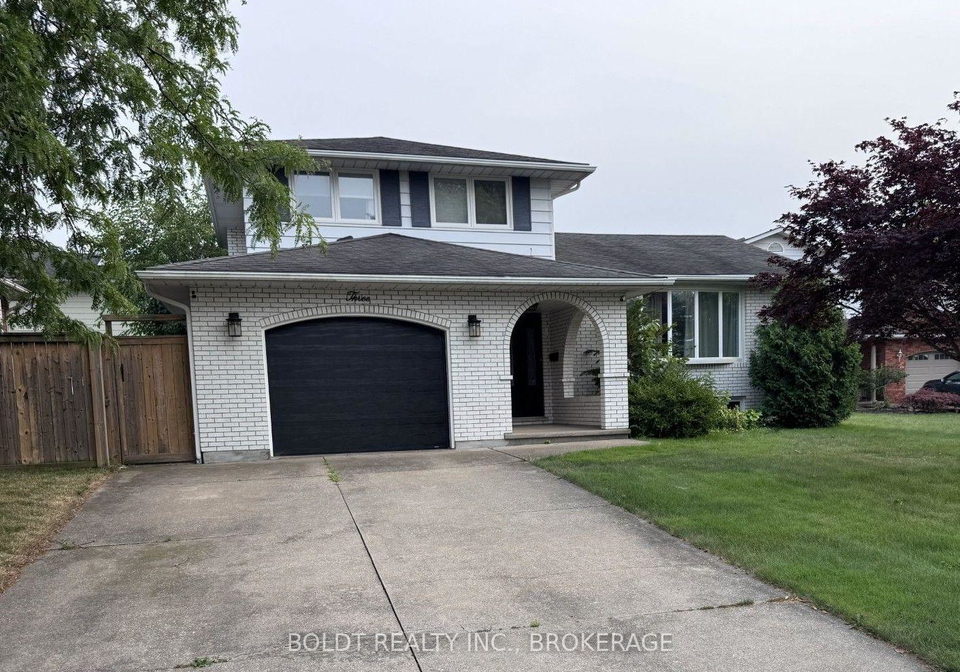 3-wendover-place-st-catharines-ontario-x13648594