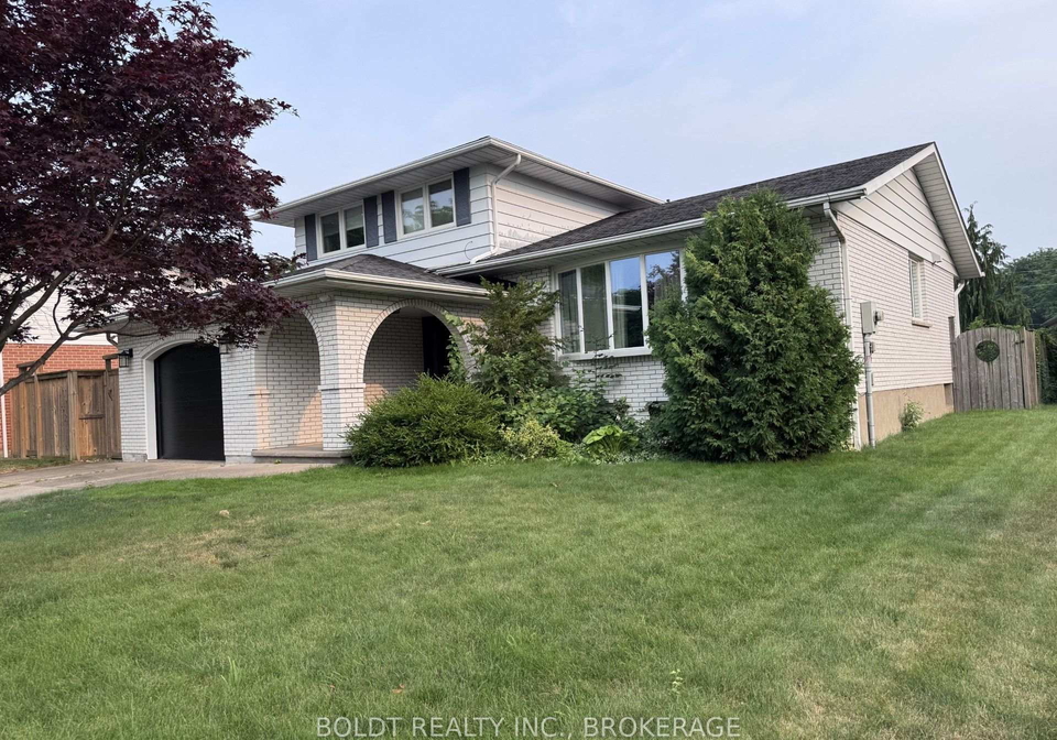 3-wendover-place-st-catharines-ontario-x13648594