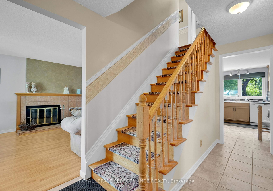 1080-cloverlawn-court-ottawa-ontario-x13648604