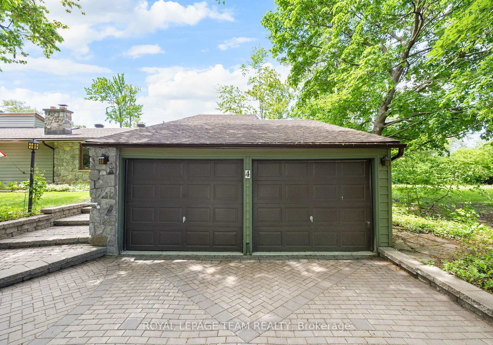 4-leeward-street-ottawa-ontario-x13648610