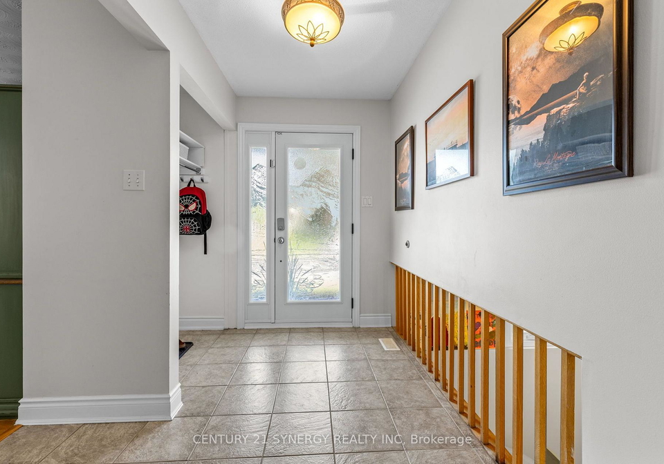 19-promenade-boulevard-russell-ontario-x13648628