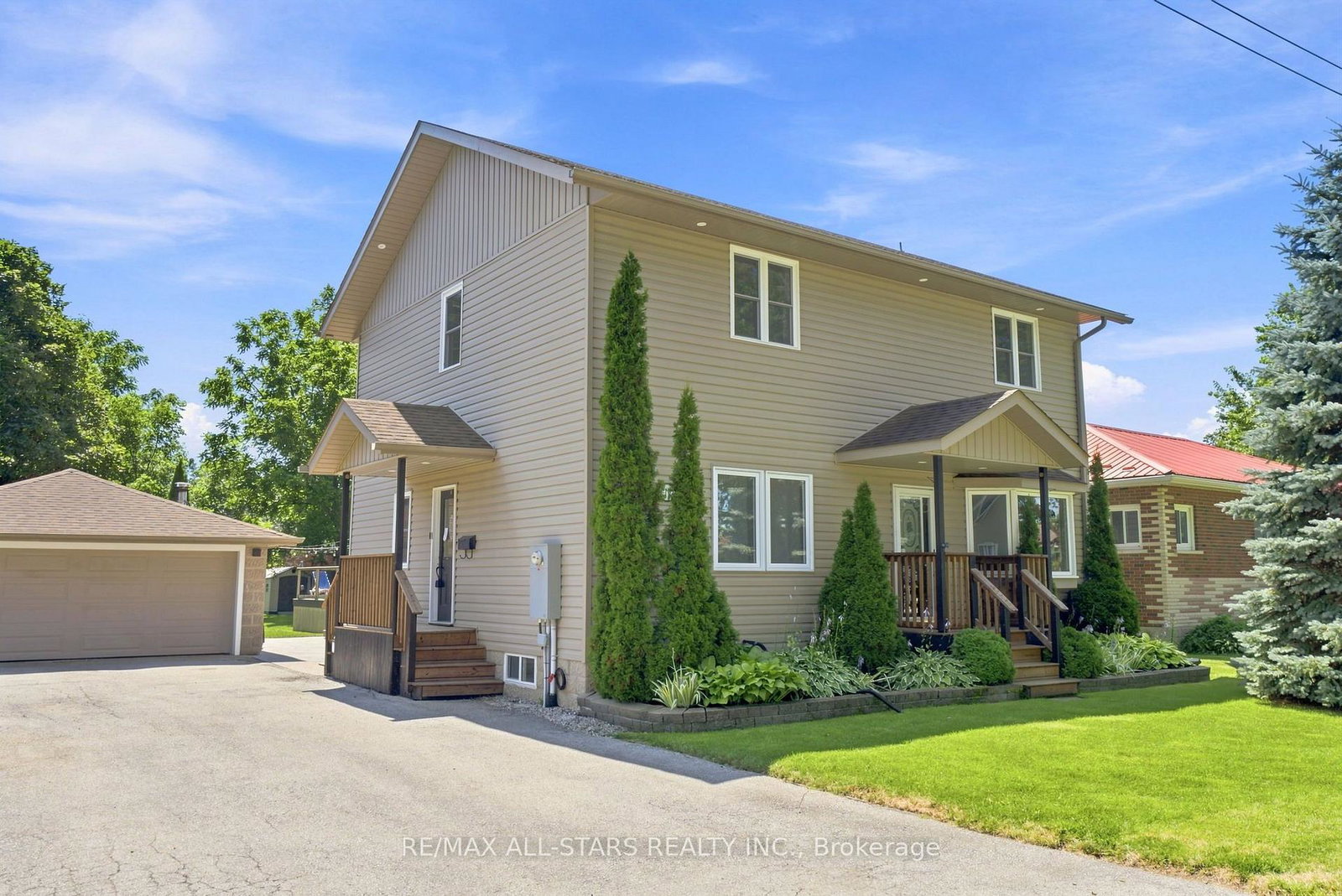 11-perry-street-kawartha-lakes-ontario-x13648672