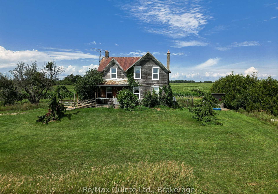98-swamp-college-road-prince-edward-county-ontario-x13648674