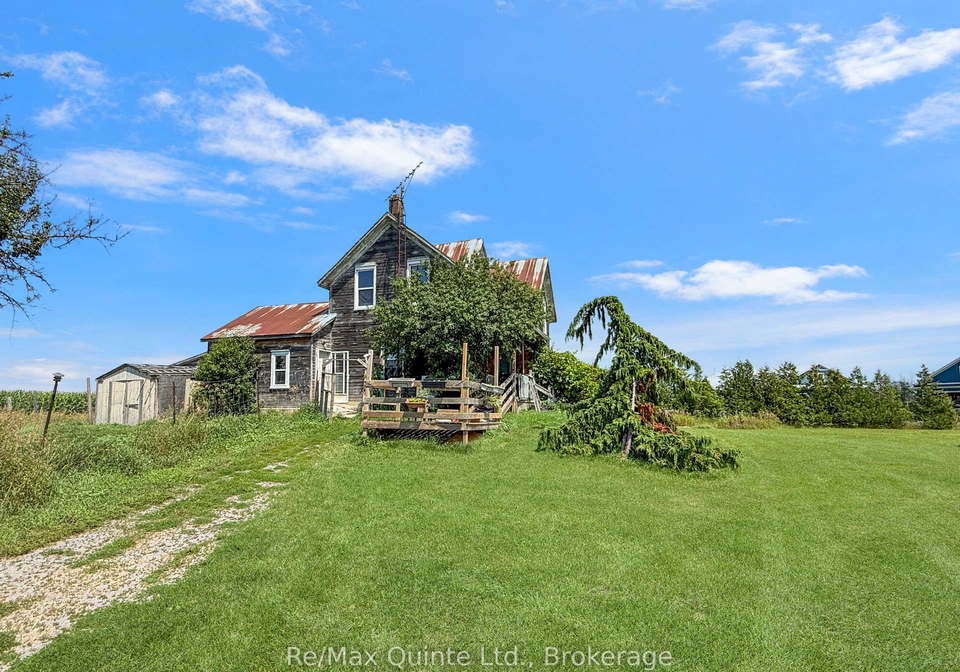 98-swamp-college-road-prince-edward-county-ontario-x13648674