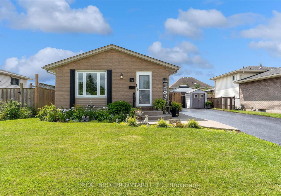 19-acadia-drive-welland-ontario-x13648750