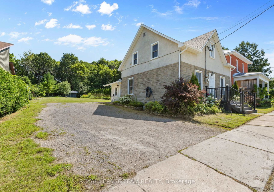 79-mutual-avenue-renfrew-ontario-x13648872