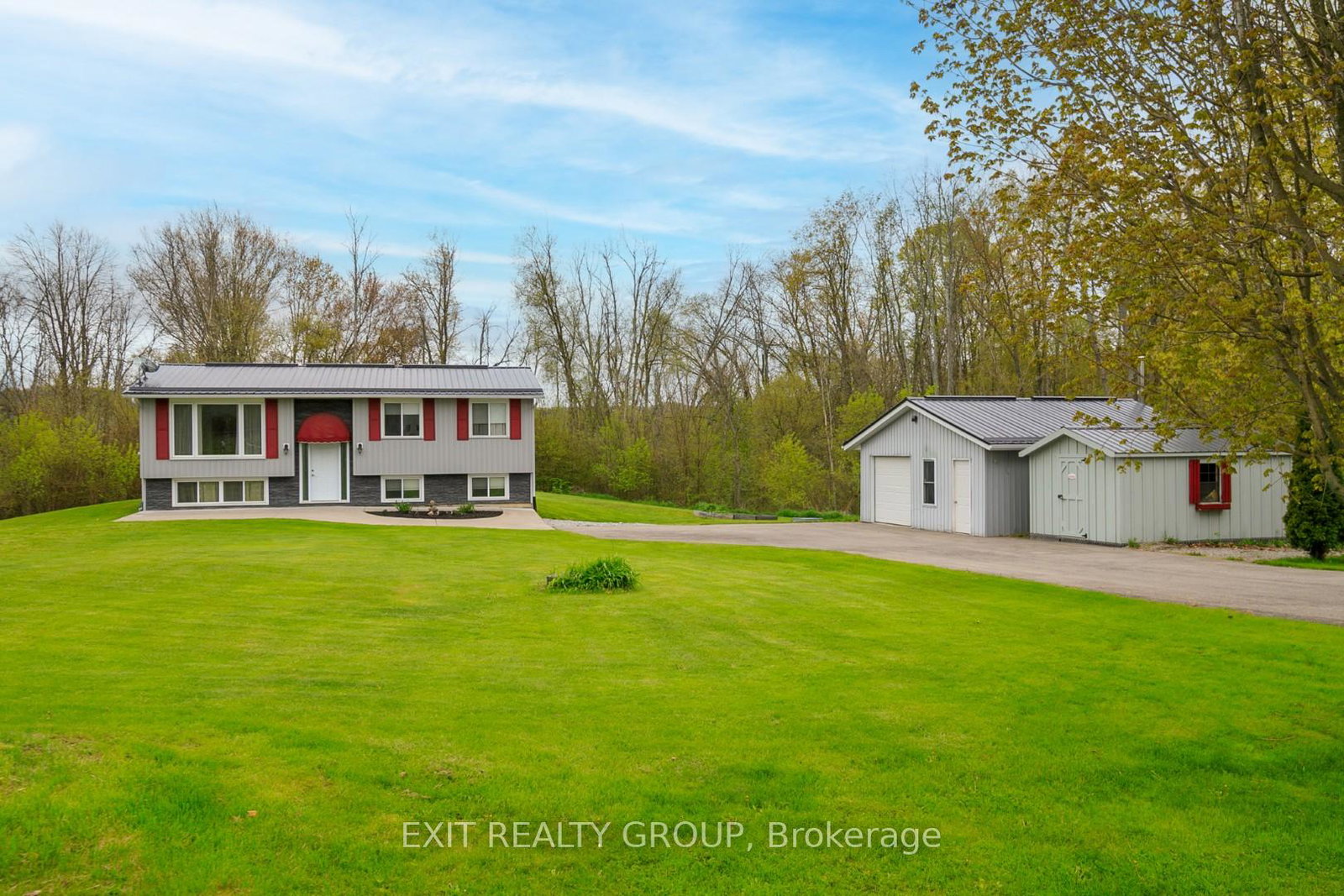 1625-old-wooler-road-quinte-west-ontario-x13648948