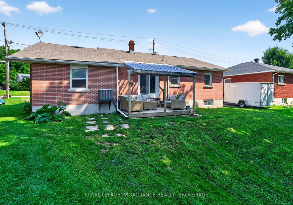 26-mclean-boulevard-perth-ontario-x13648960
