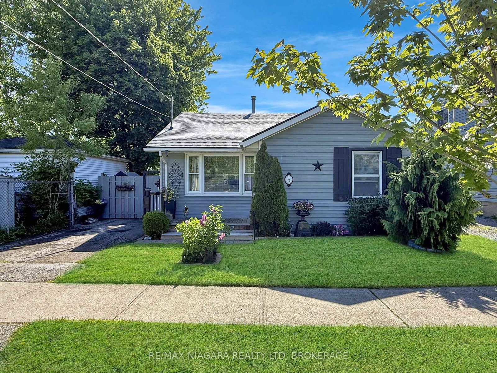 5-aberdeen-court-fort-erie-ontario-x13649068