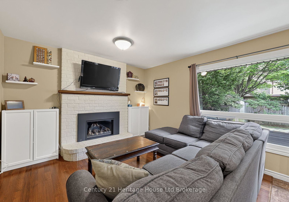27-sioux-crescent-woodstock-ontario-x13649216
