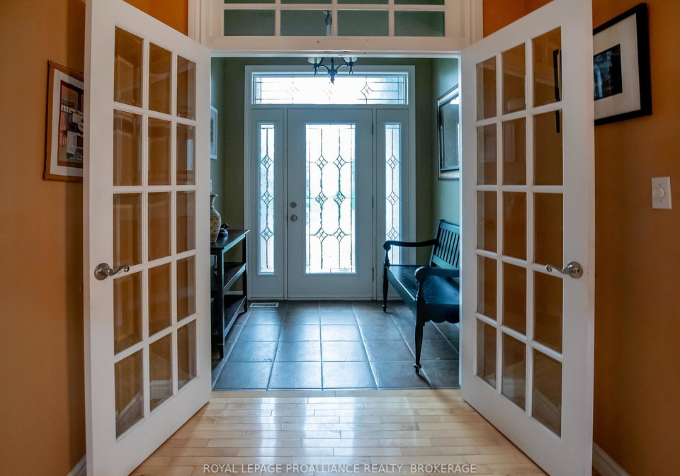 1098-coverdale-drive-kingston-ontario-x13649382