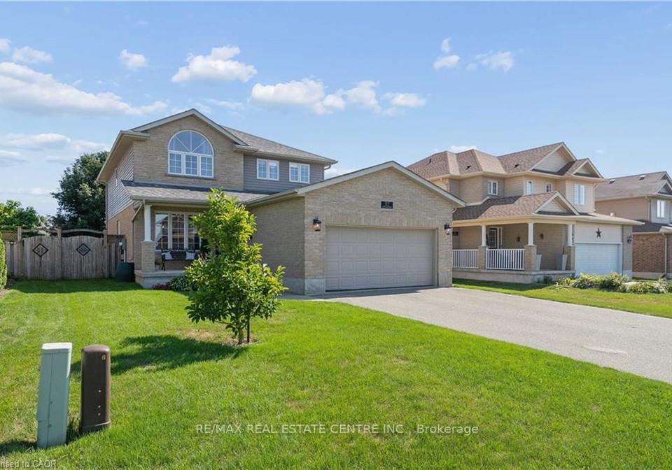 37-applewood-street-blandford-blenheim-ontario-x13649438