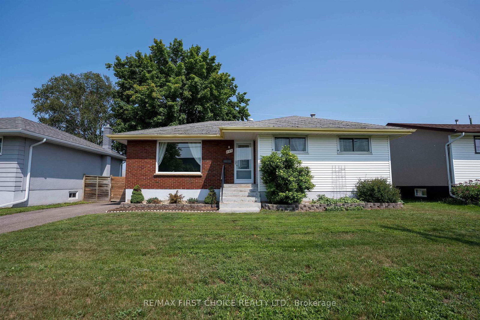 139-churchill-drive-w-thunder-bay-ontario-x13649524