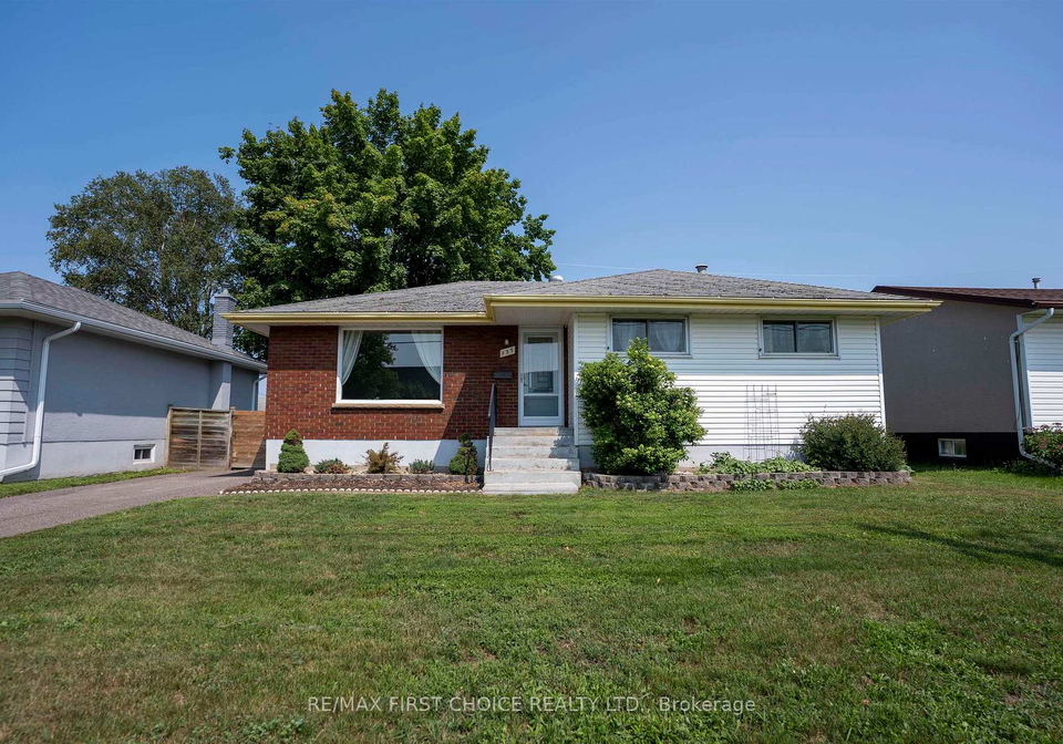 139-churchill-drive-w-thunder-bay-ontario-x13649524