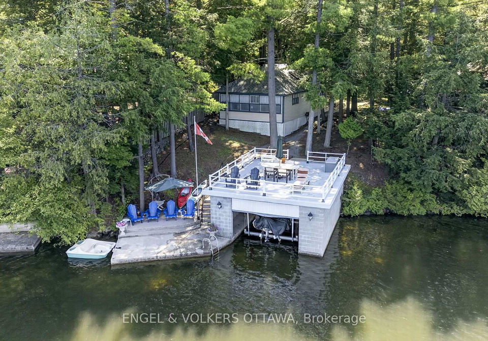 942-dunn-rovin-lane-leeds-and-the-thousand-islands-ontario-x13649562