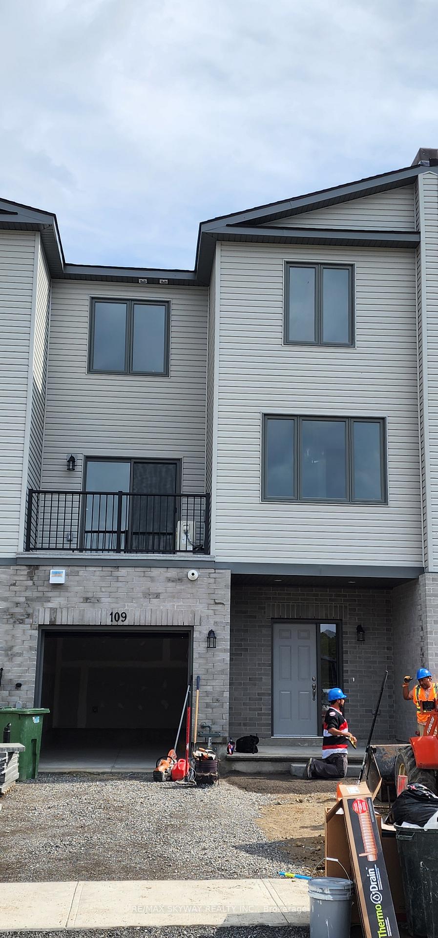 109-buchanan-avenue-prince-edward-county-ontario-x13649612