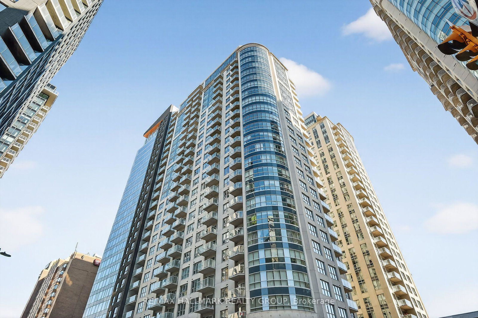 242-rideau-street-ottawa-ontario-x13649628