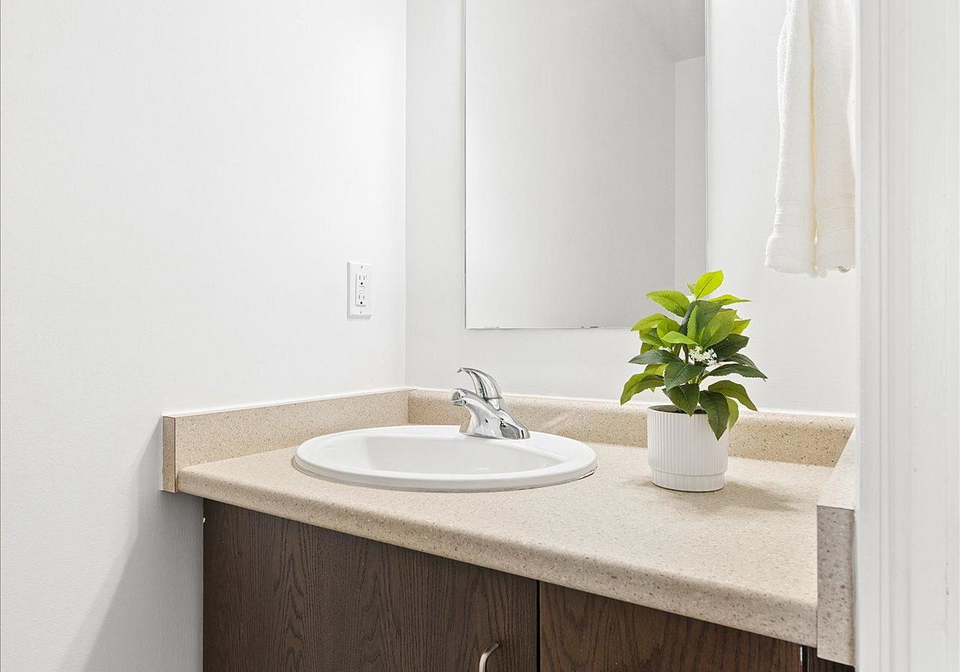 191-king-street-s-waterloo-ontario-x13649632