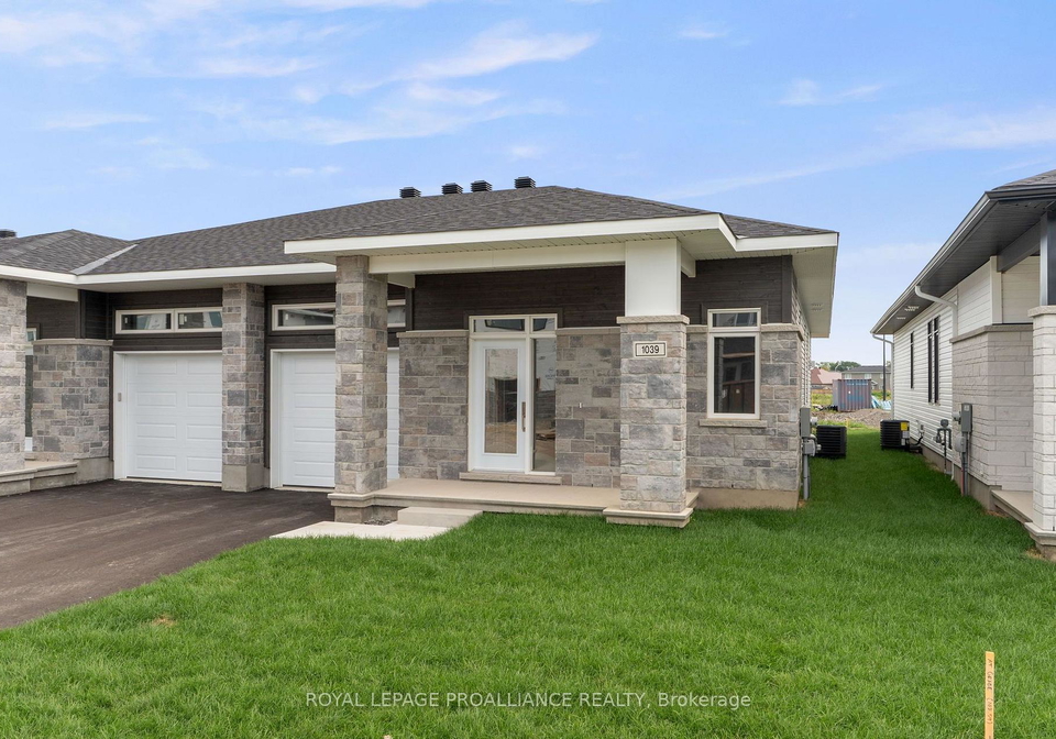 1039-moore-street-brockville-ontario-x13649764