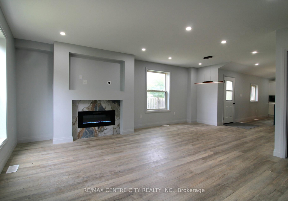 118-delaware-street-london-east-ontario-x13649940