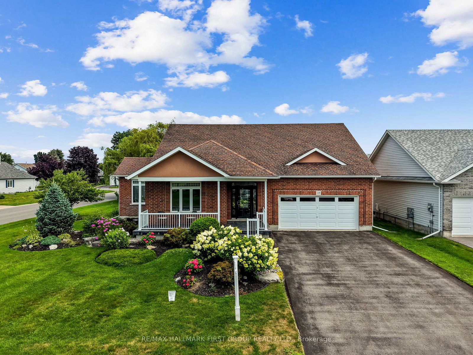 49-ward-drive-brighton-ontario-x13649942