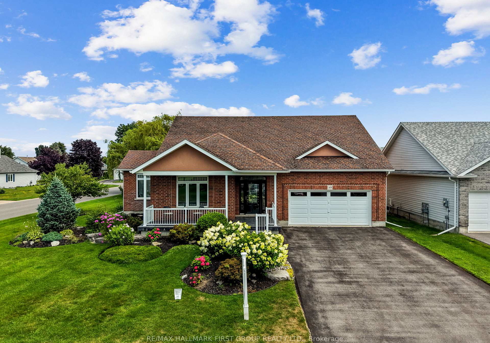 49-ward-drive-brighton-ontario-x13649942