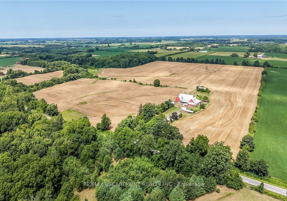 833-lynn-valley-road-norfolk-ontario-x13650090