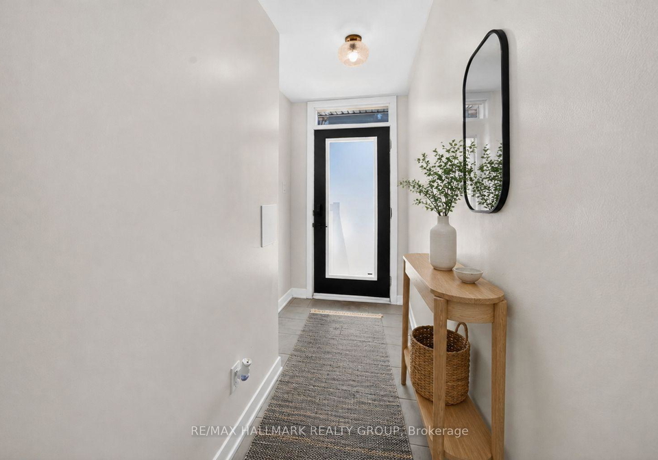 575-takamose-private-ottawa-ontario-x13650160