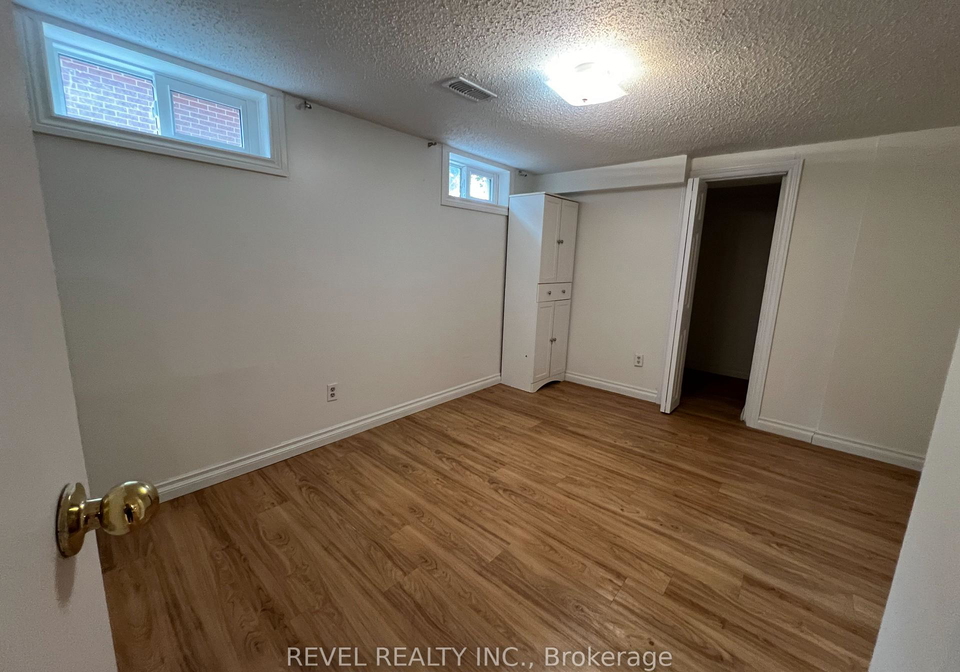 9-collingwood-street-guelph-ontario-x13650342