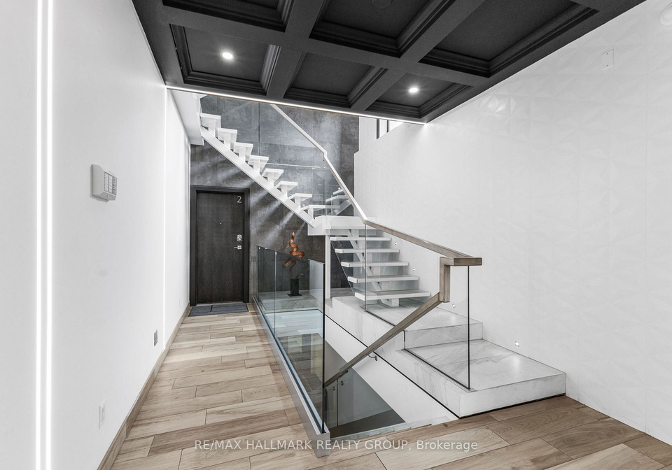 201-maclaren-street-ottawa-ontario-x13650590