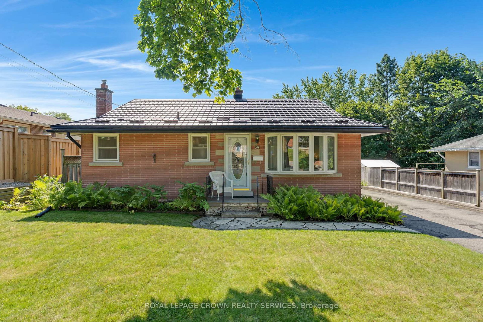 94-ottawa-crescent-guelph-ontario-x13650624