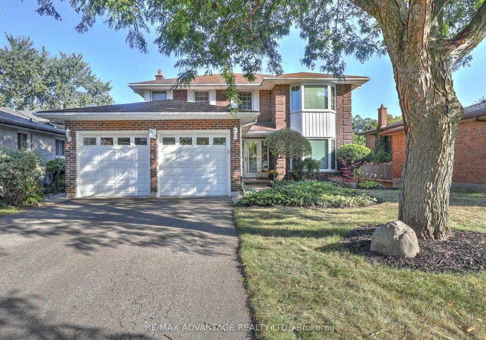 264-suffolk-place-london-north-ontario-x13650712