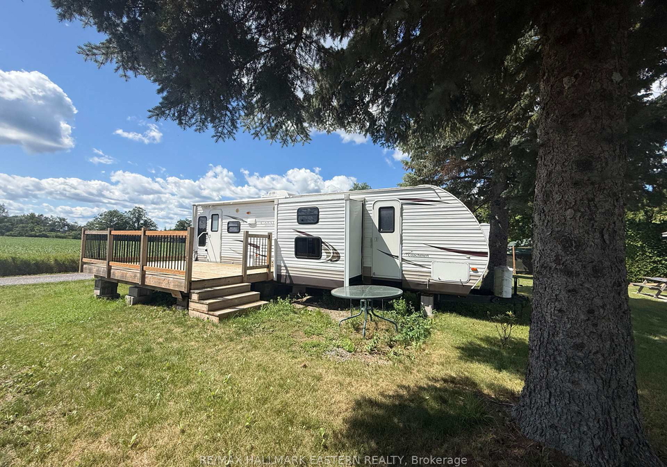 1280-gail-park-drive-n-selwyn-ontario-x13650722