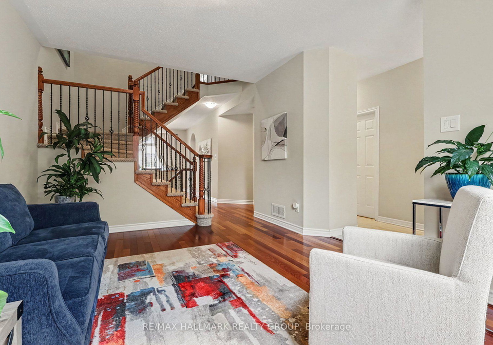 302-grayburn-way-ottawa-ontario-x13650946