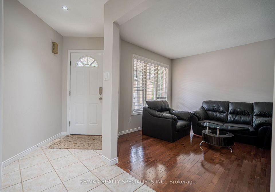 236-summerfield-drive-guelph-ontario-x13651104