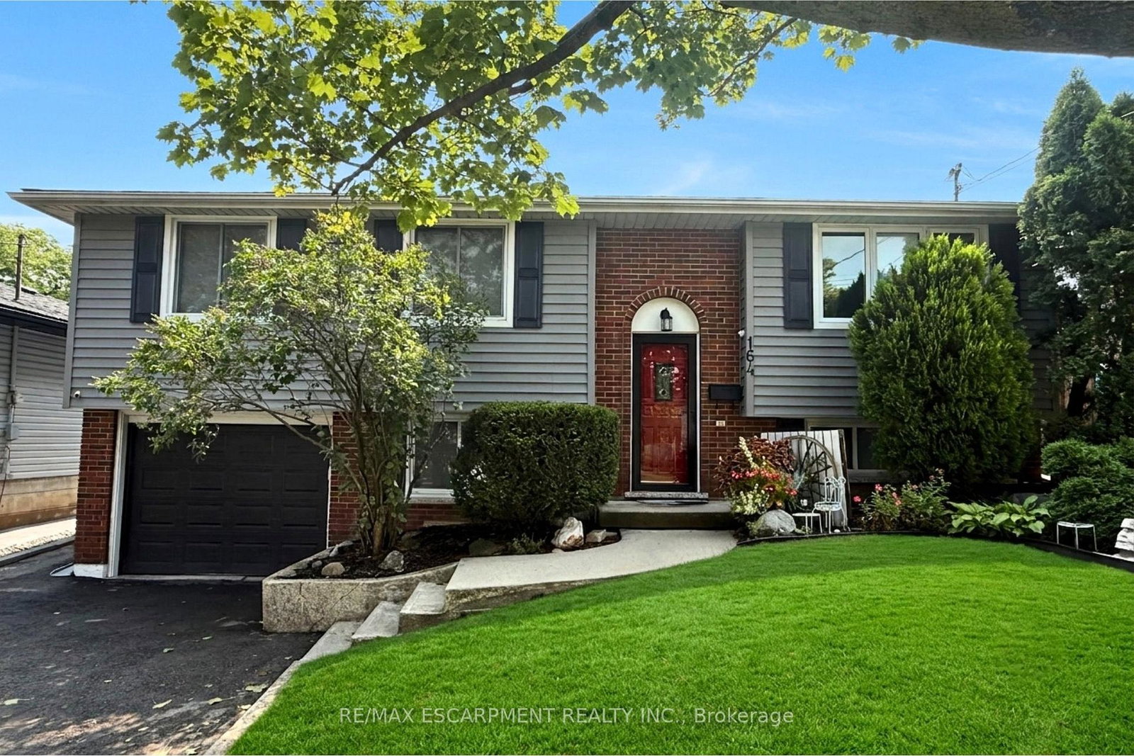164-hanover-place-hamilton-ontario-x13651510