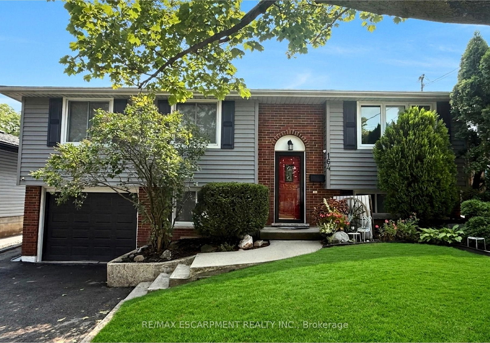 164-hanover-place-hamilton-ontario-x13651510