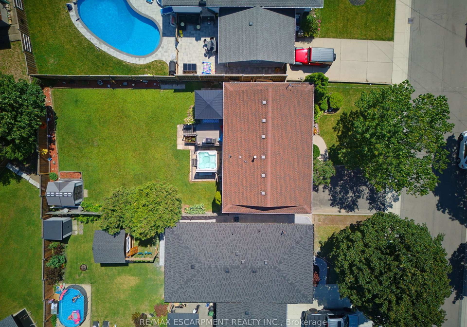 164-hanover-place-hamilton-ontario-x13651510