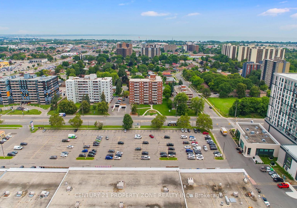 851-queenston-road-hamilton-ontario-x13651532