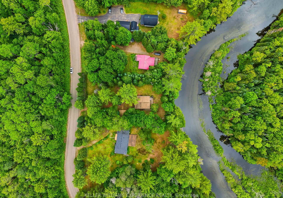 1689-braeloch-road-algonquin-highlands-ontario-x13651680
