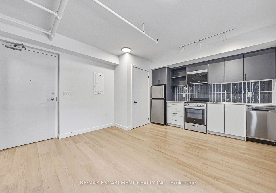 325-james-street-s-hamilton-ontario-x13651682