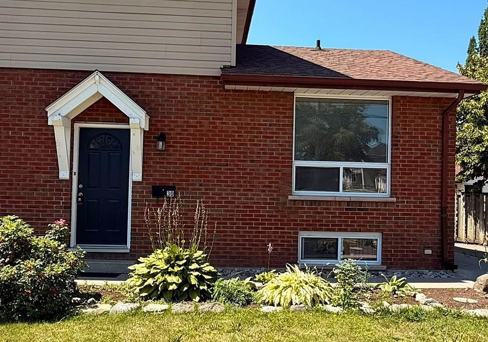 30-west-street-quinte-west-ontario-x13651732