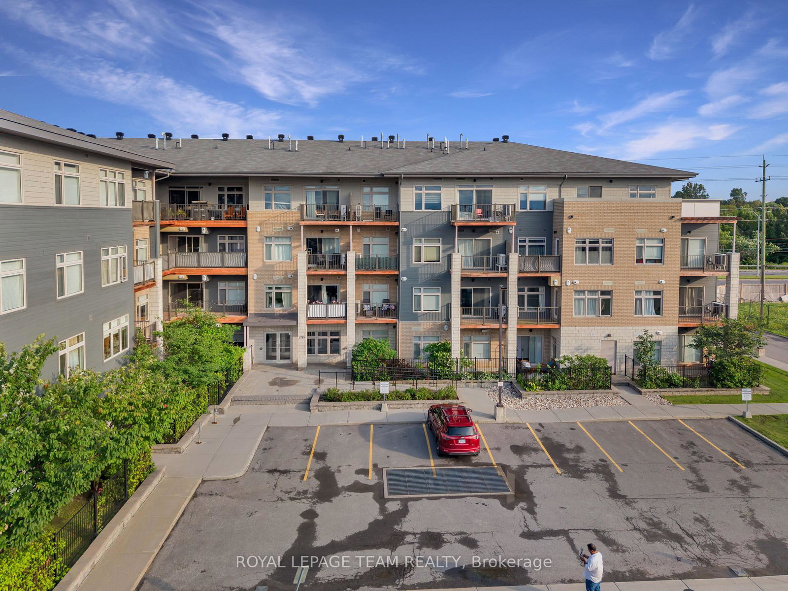 2785-baseline-road-ottawa-ontario-x13651754