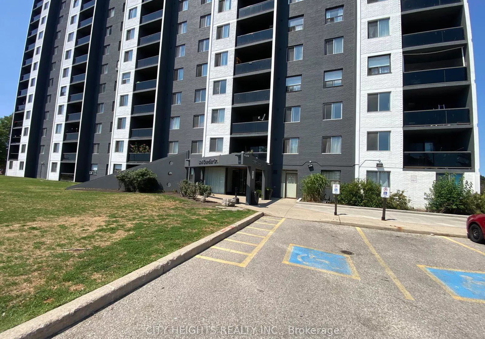294-chandler-drive-kitchener-ontario-x13651794