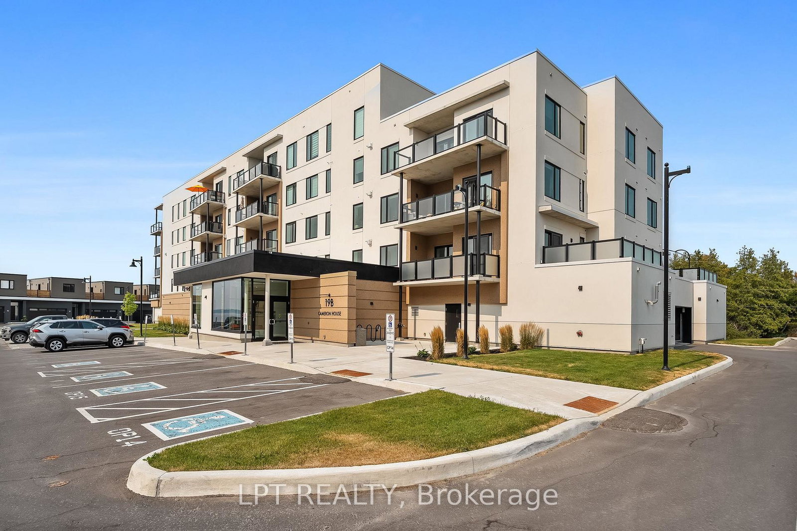 19b-west-street-n-kawartha-lakes-ontario-x13651808