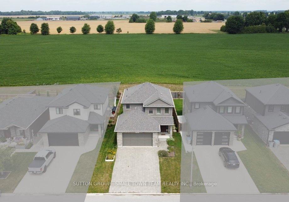 122-gilmour-drive-lucan-biddulph-ontario-x13652064