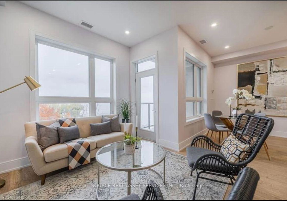 125-shoreview-place-hamilton-ontario-x13652108