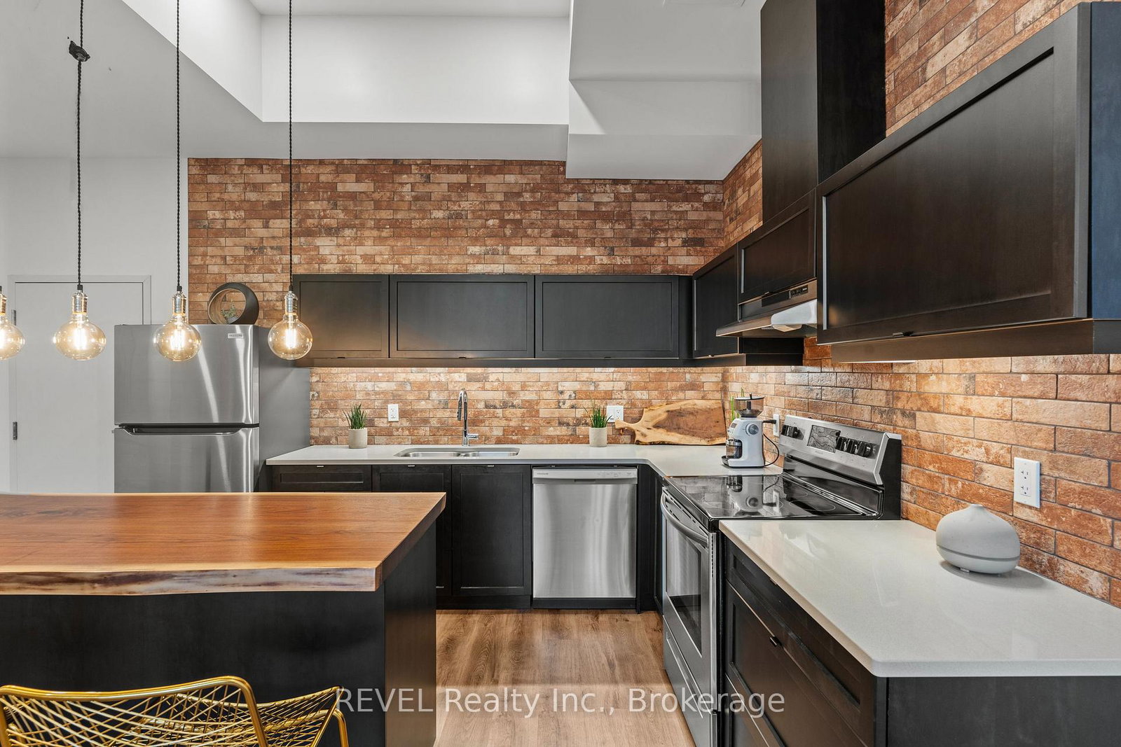 405-merritt-street-st-catharines-ontario-x13652122