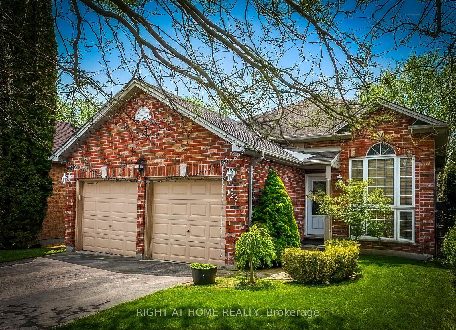 126-meadowridge-road-london-north-ontario-x13652180