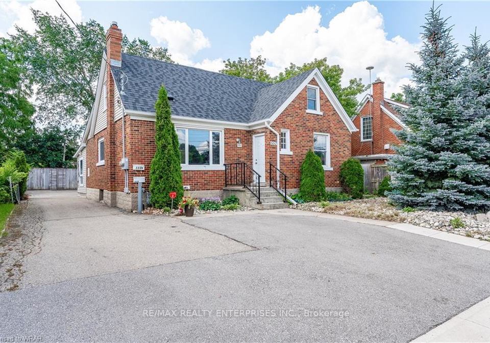557-stirling-avenue-s-kitchener-ontario-x13652188